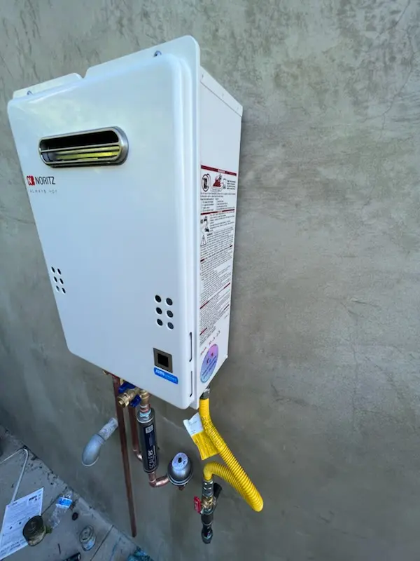 Tankless water heater installation for Kerns homes